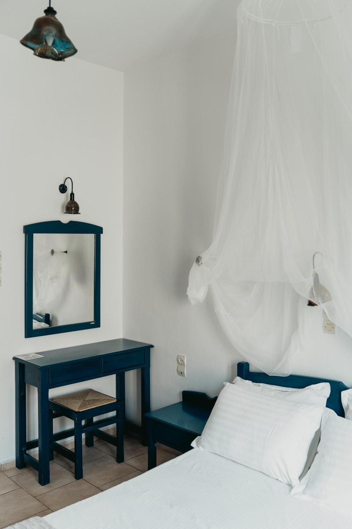 Bofor Studios & Rooms Livadakia Rom bilde