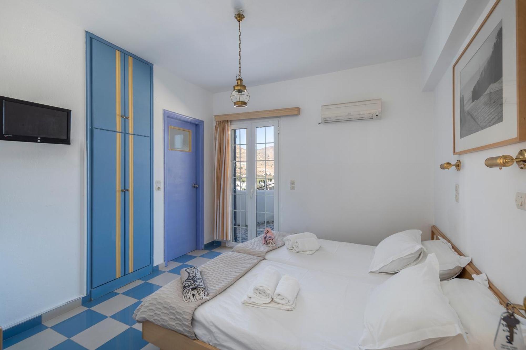 Bofor Studios & Rooms Livadakia Rom bilde